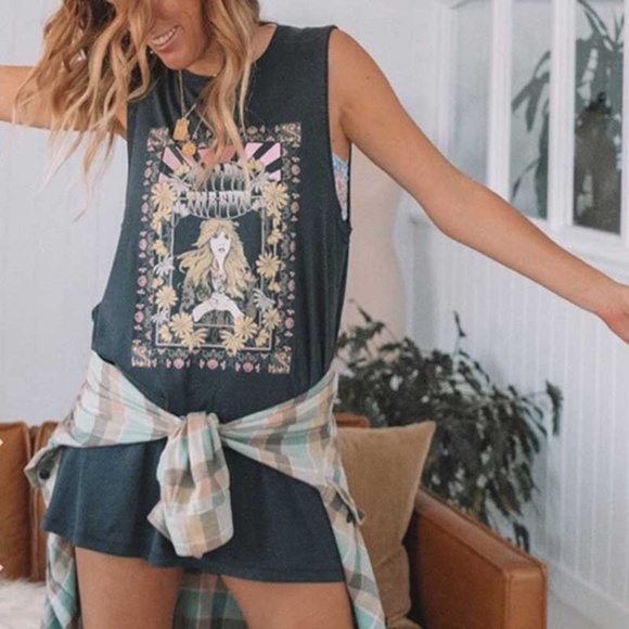 Stevie nicks Follow the Sun Graphic Tee Dress - Picture 2 of 9